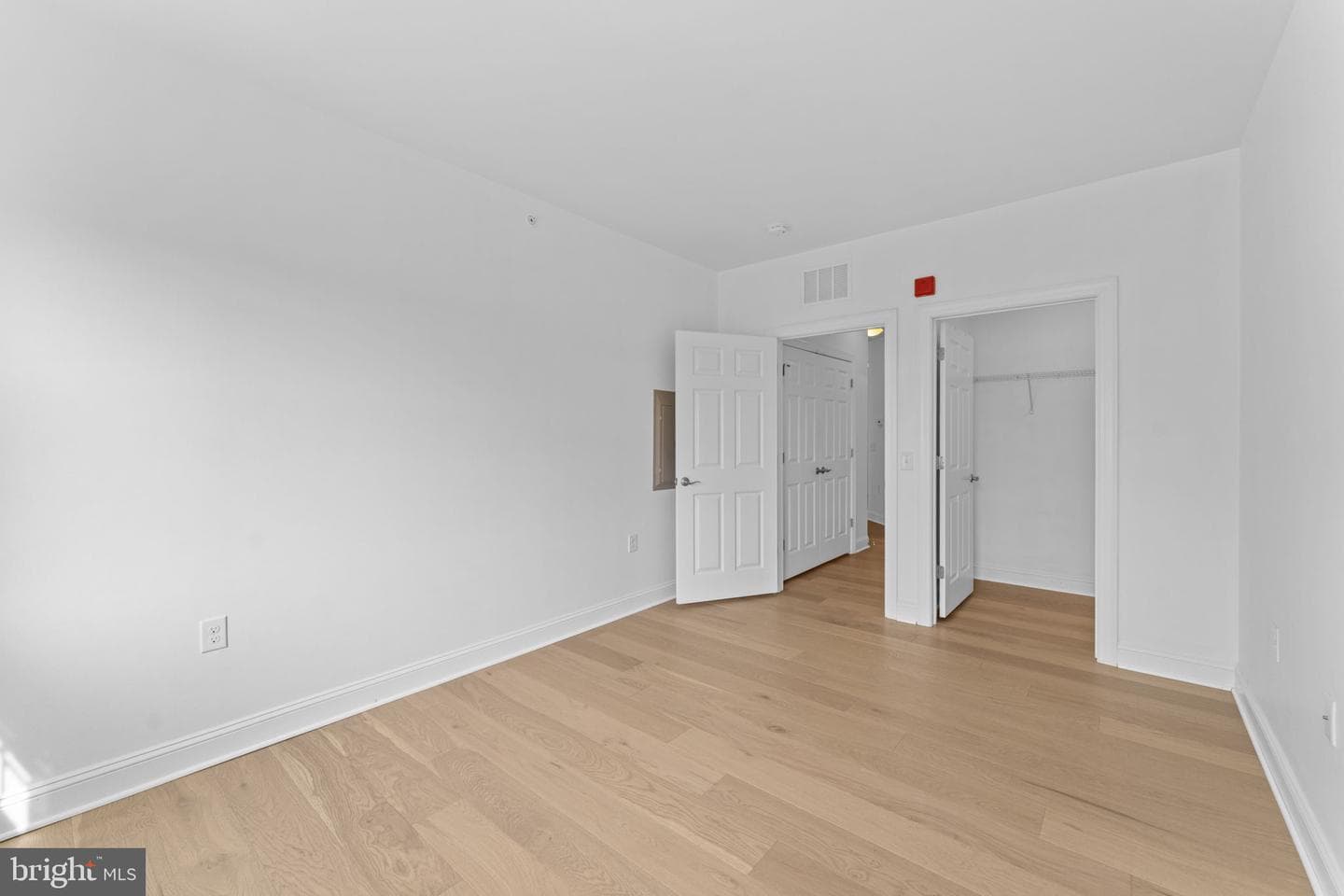15110 Heather Mill Lane #404 photo 31