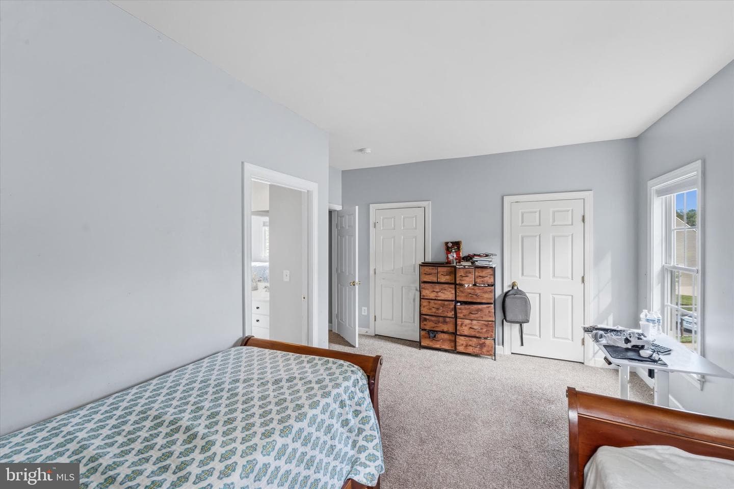 7236 Winnipeg Court photo 16