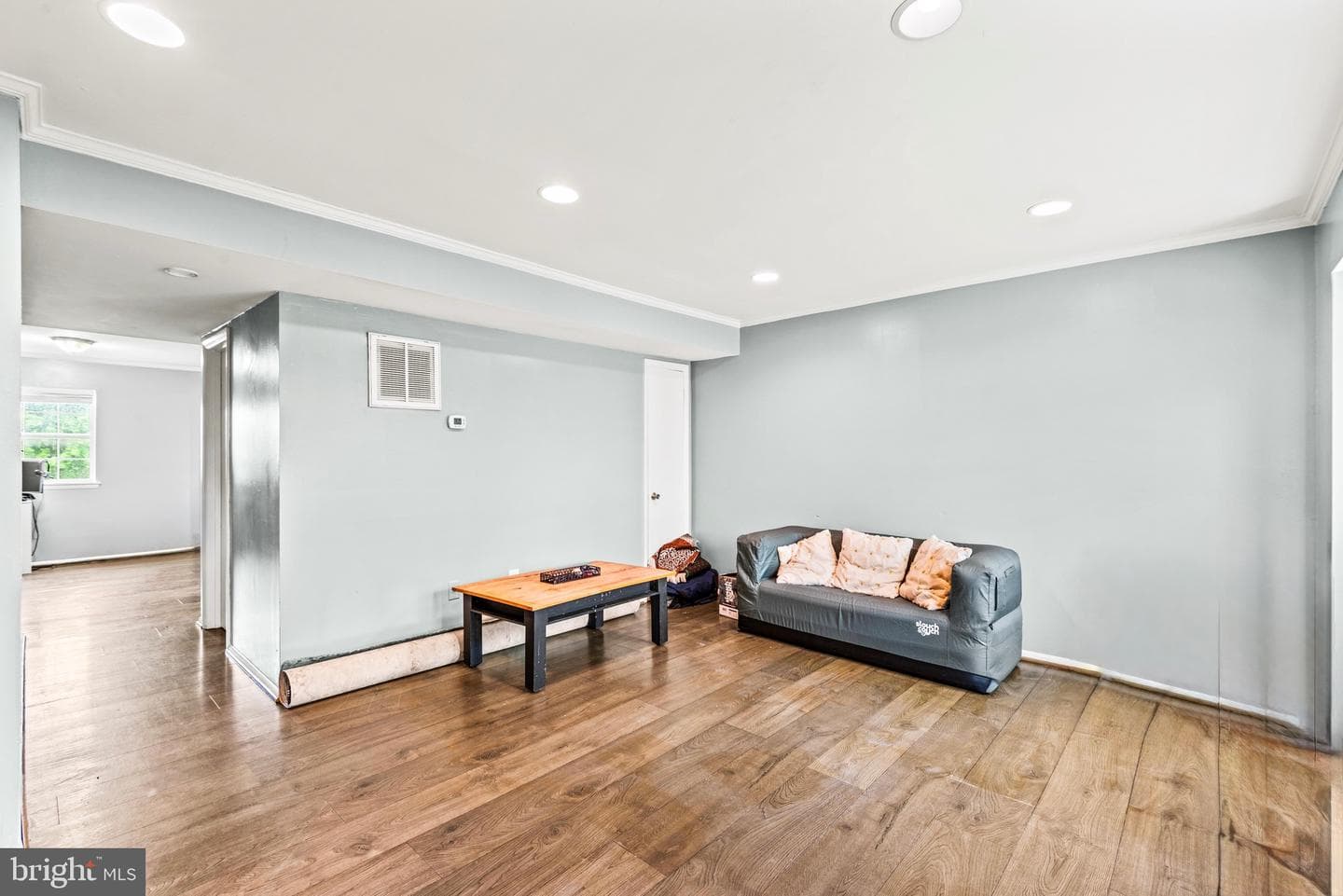 3493 Cranmer Mews photo 3