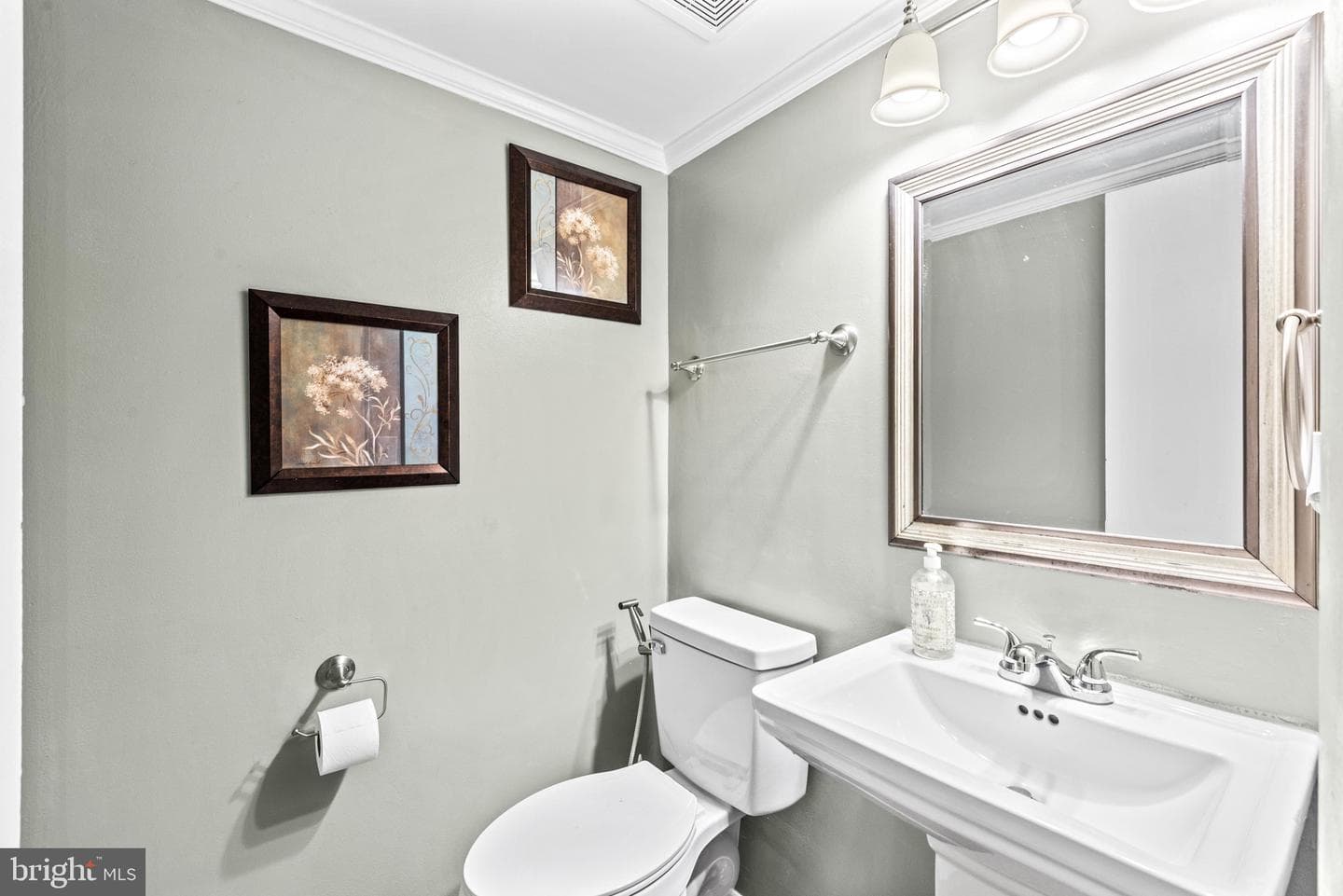 3493 Cranmer Mews photo 7