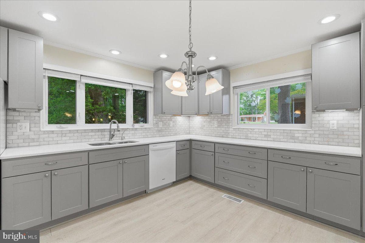18309 Cabin Road photo 16