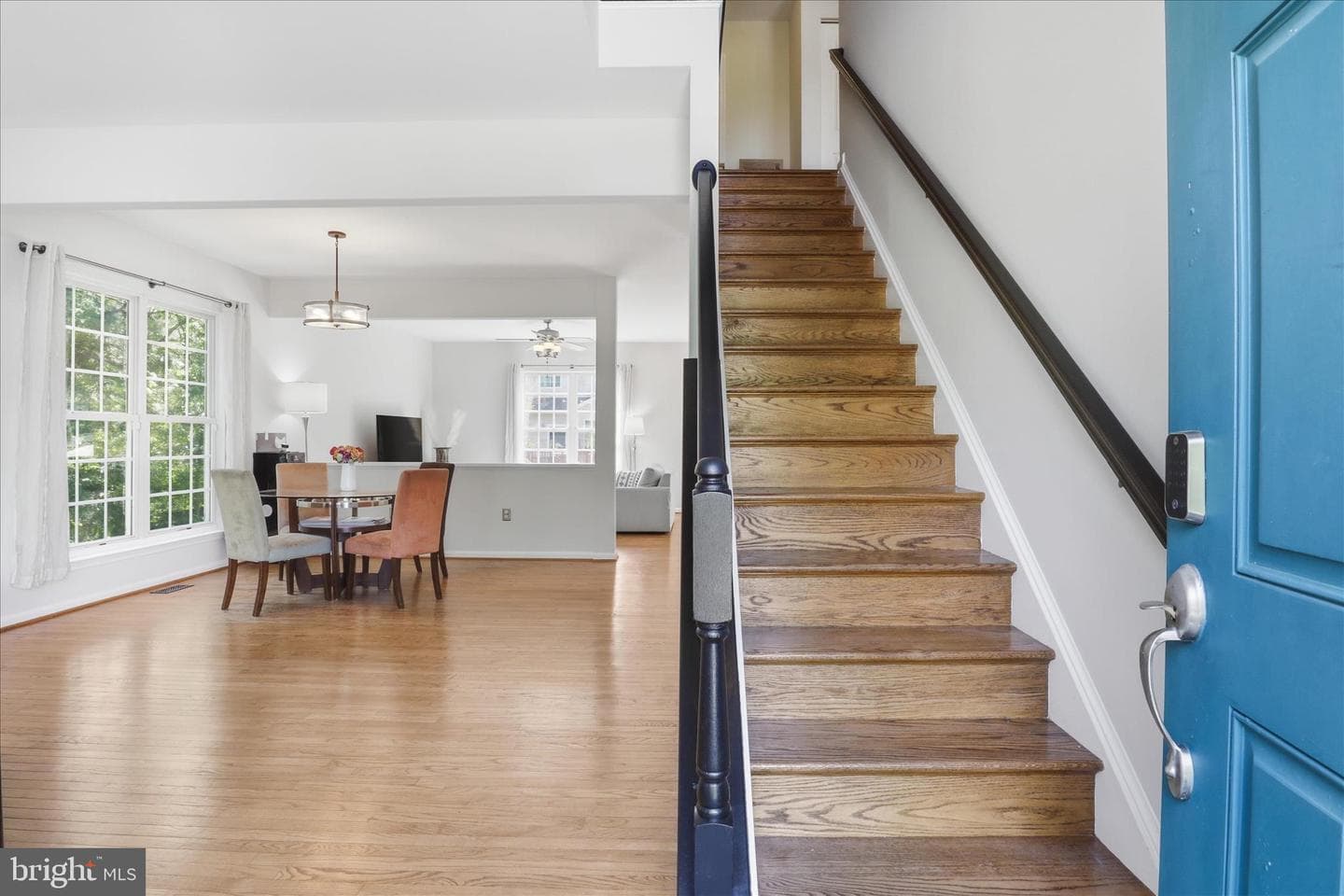 8812 Fenimore Place photo 4