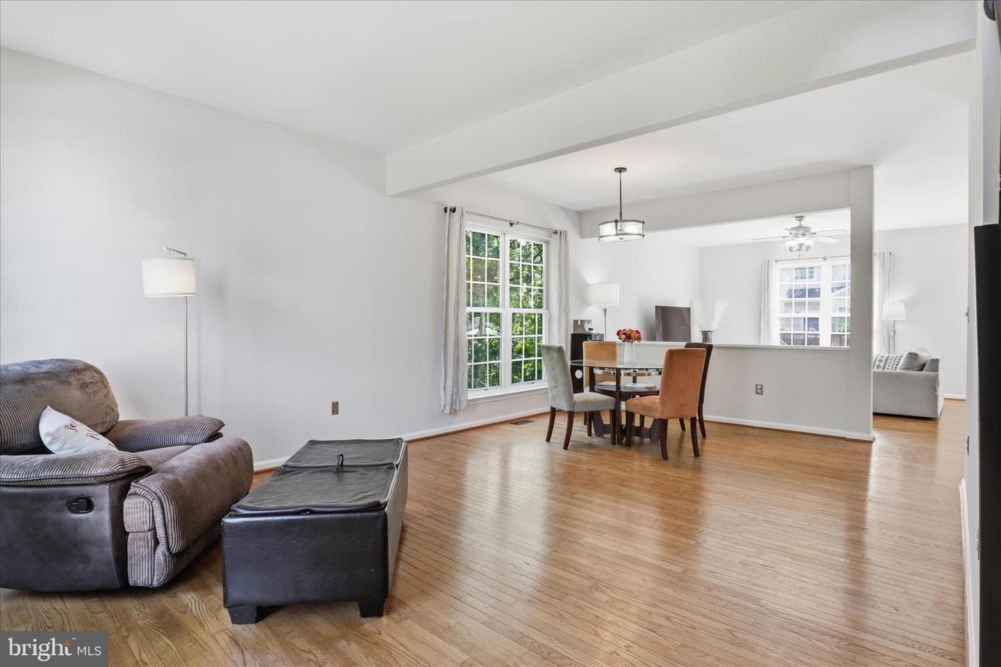 8812 Fenimore Place photo 5