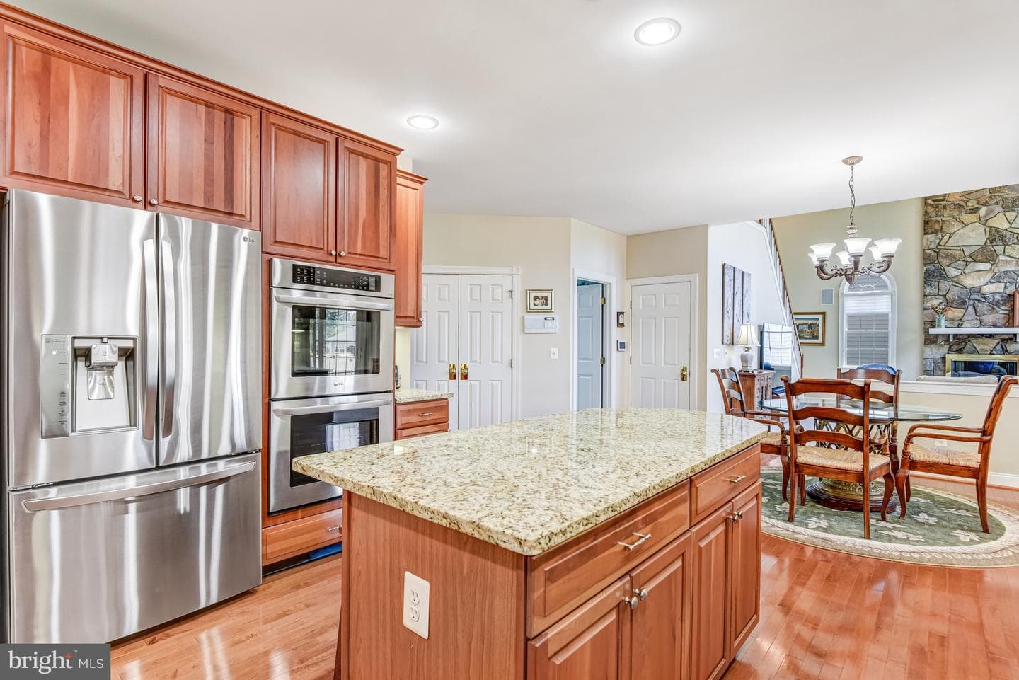 15227 Golf View Drive photo 18