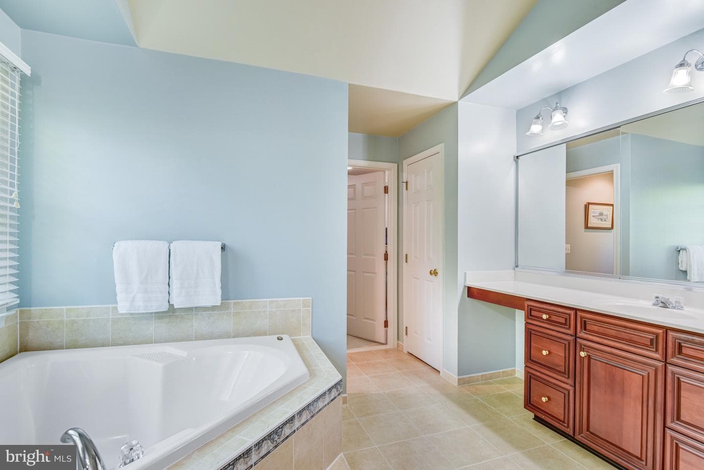 15227 Golf View Drive photo 27