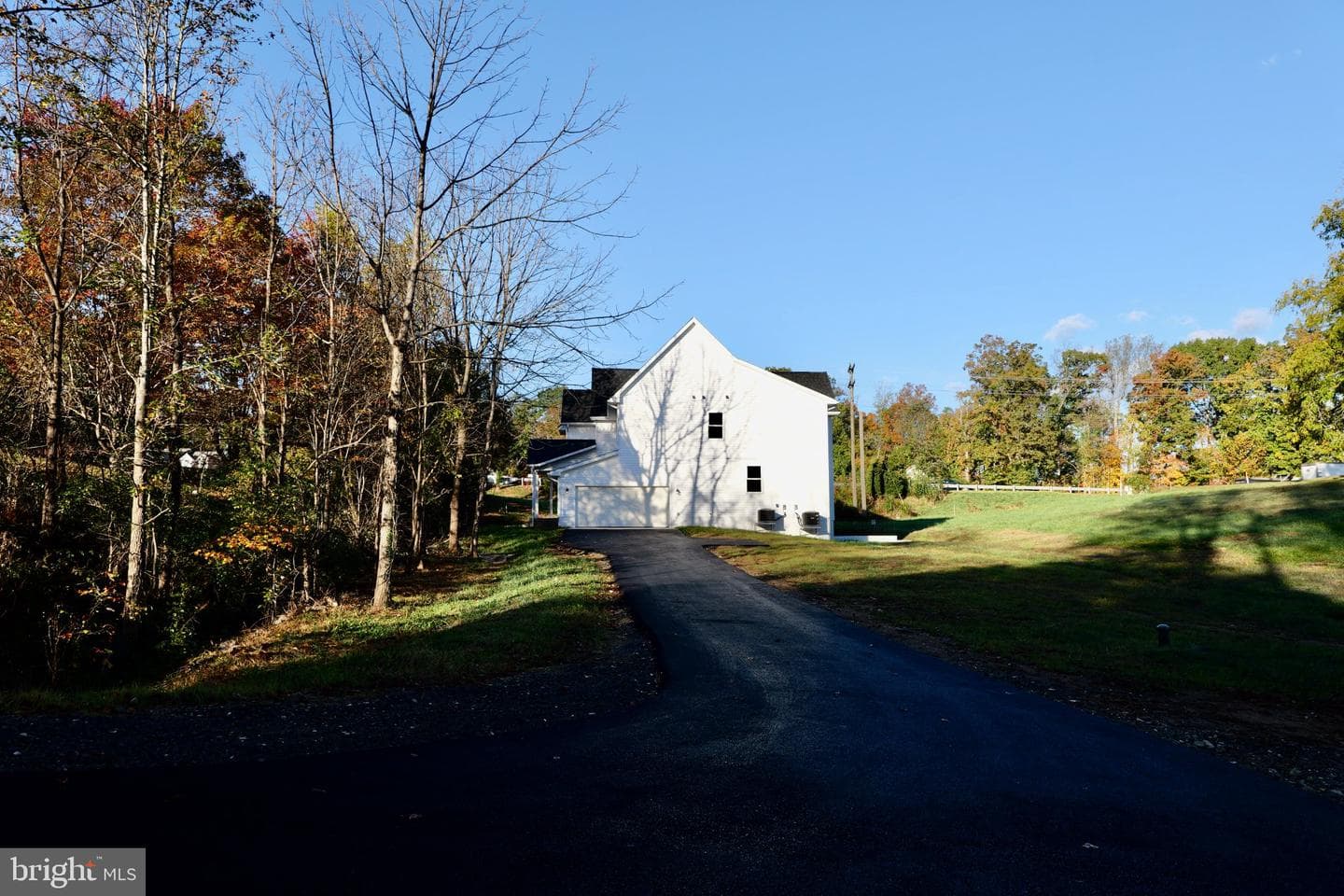 8028 Pinnacle Ridge Drive photo 5
