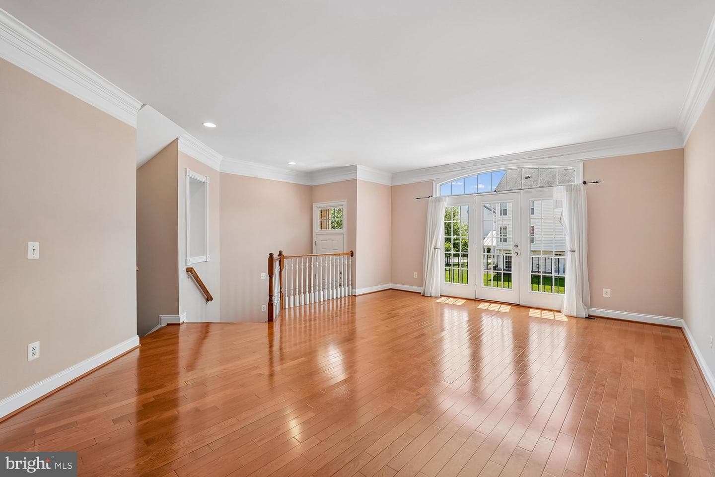 6898 Witton Circle photo 18