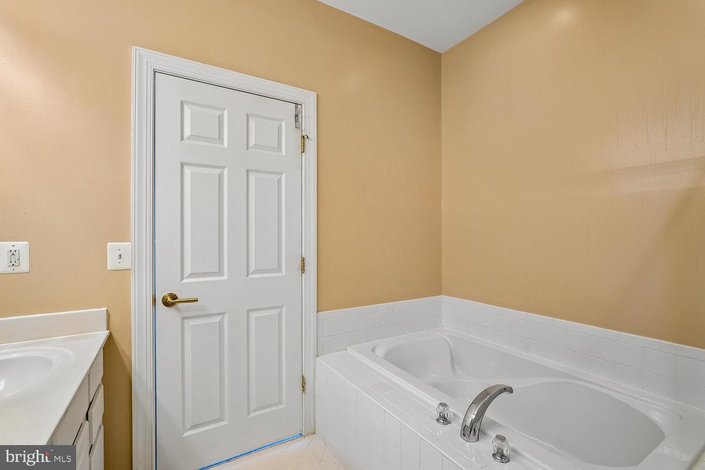 6898 Witton Circle photo 35