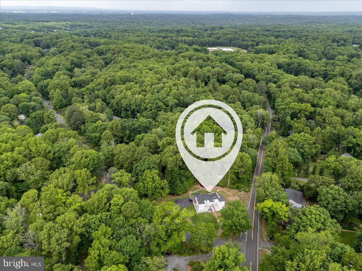 7200 Ridgeway Drive photo 3
