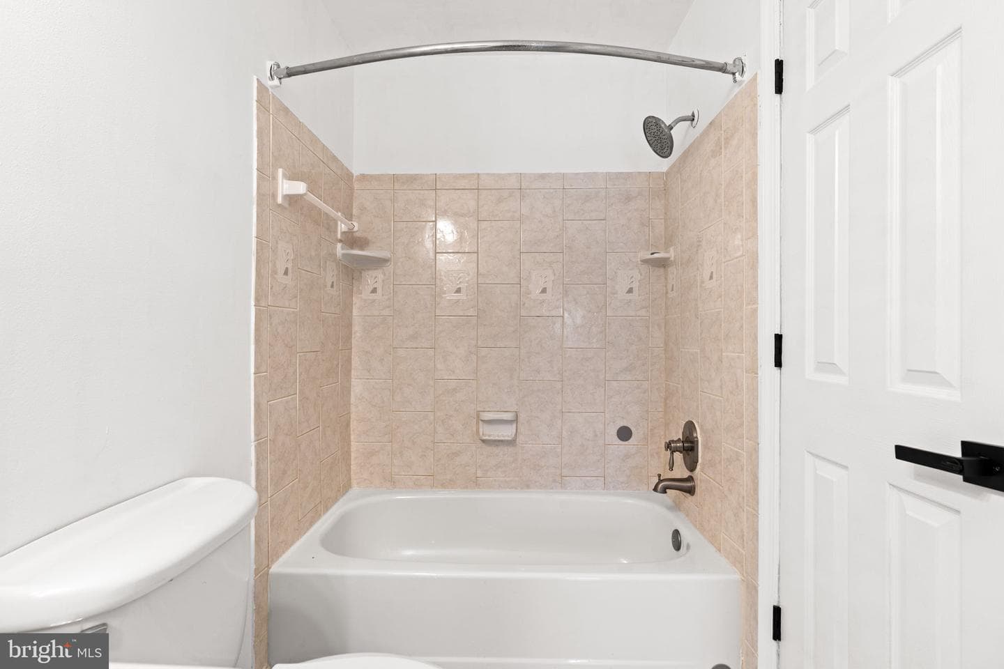7559 Belle Grae Drive photo 32