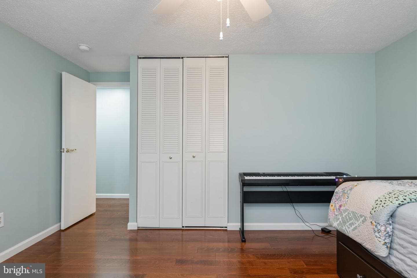 15919 Fairway Drive photo 38