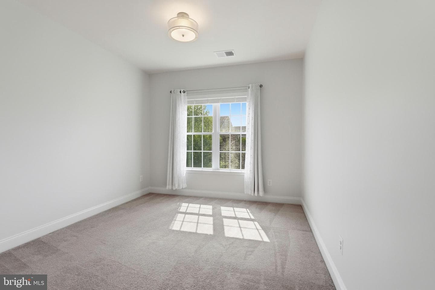 15413 Admiral Baker Circle photo 42