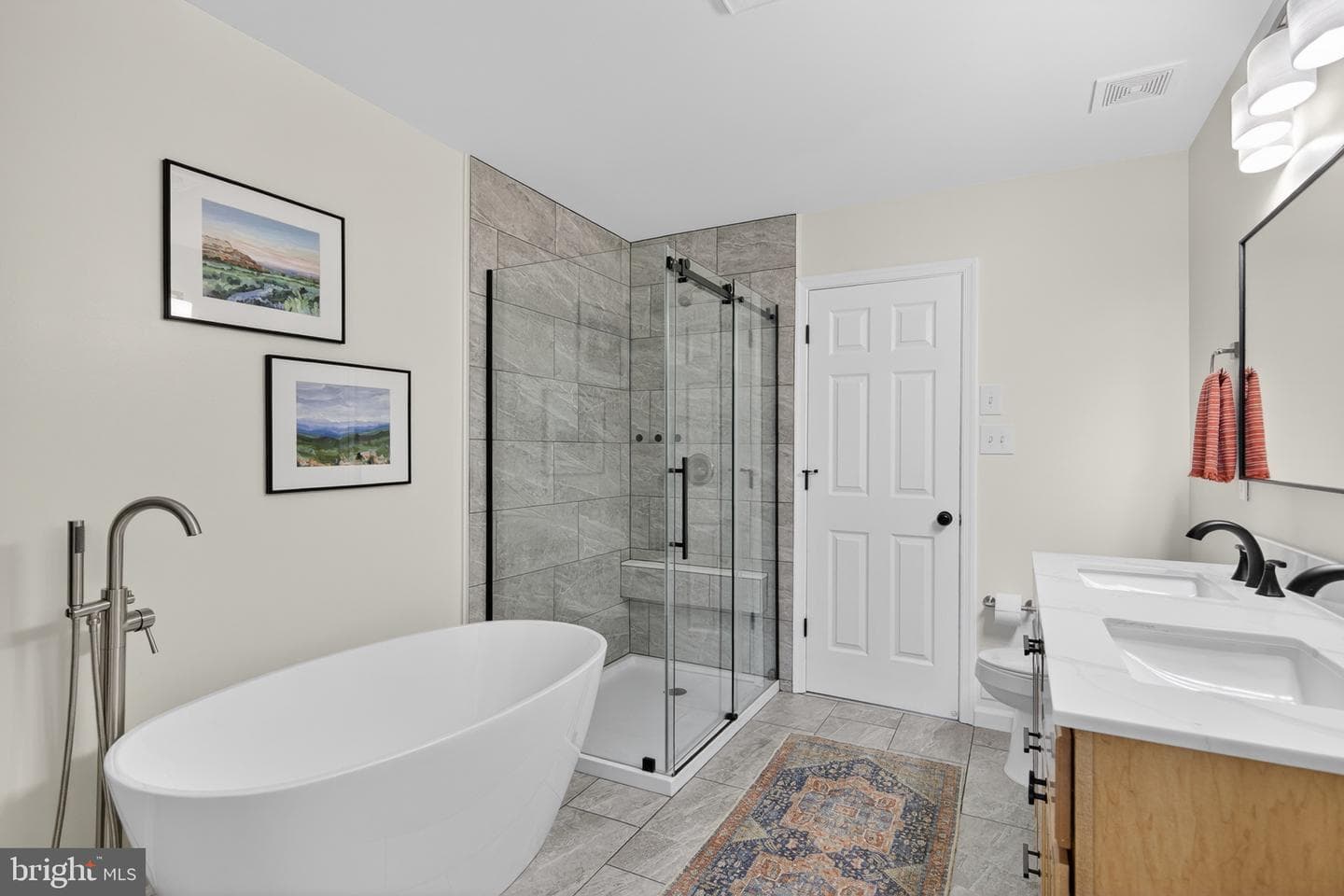 13735 Denham Way photo 24