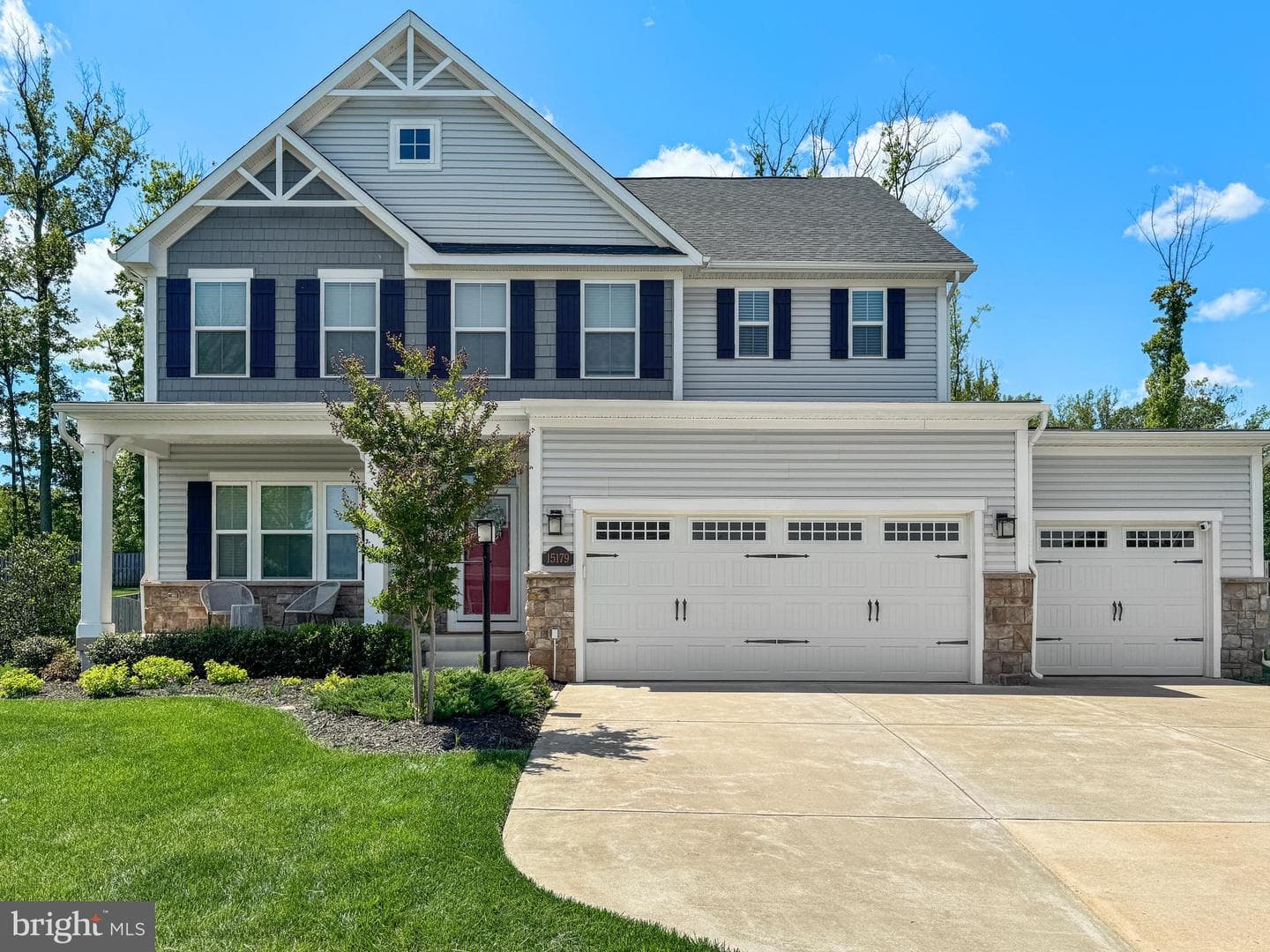15179 Haymarket Landing Drive photo 2