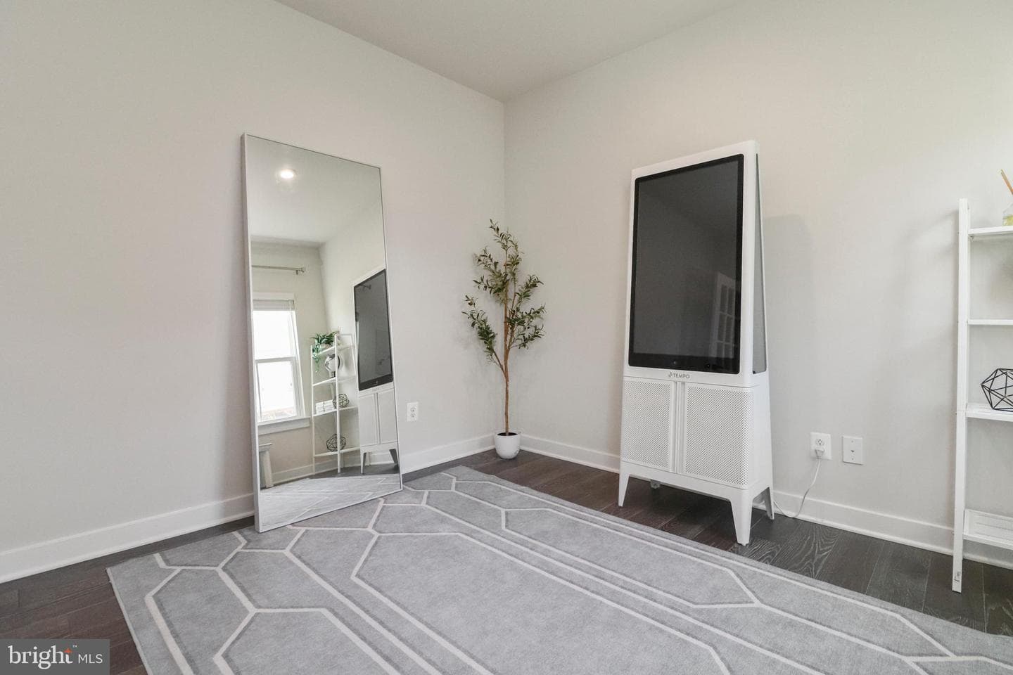 15179 Haymarket Landing Drive photo 34