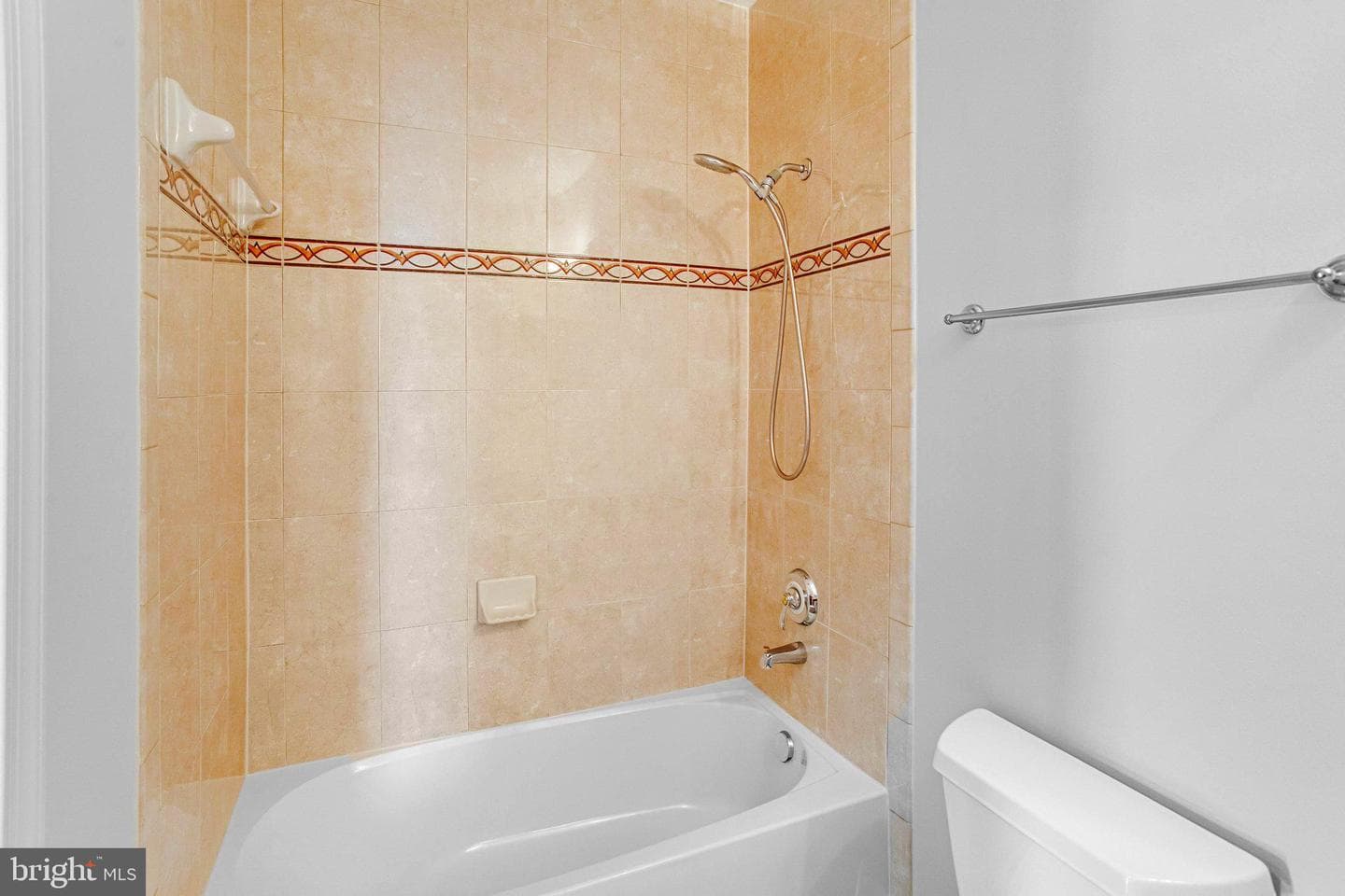 440 Belmont Bay Drive #404 photo 32