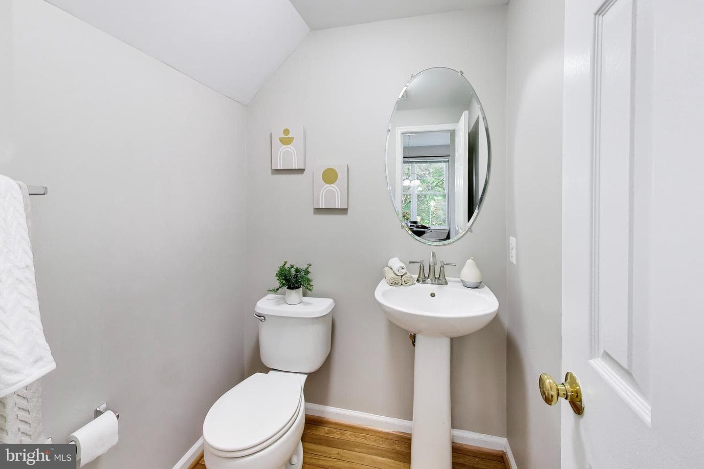 3546 Moon Way photo 15