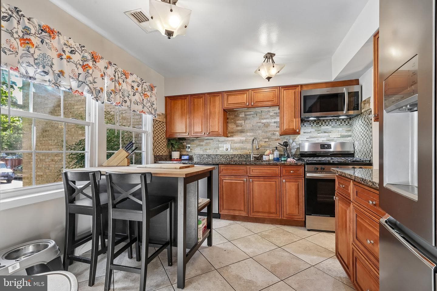 2069 Mayflower Drive #2069 photo 8