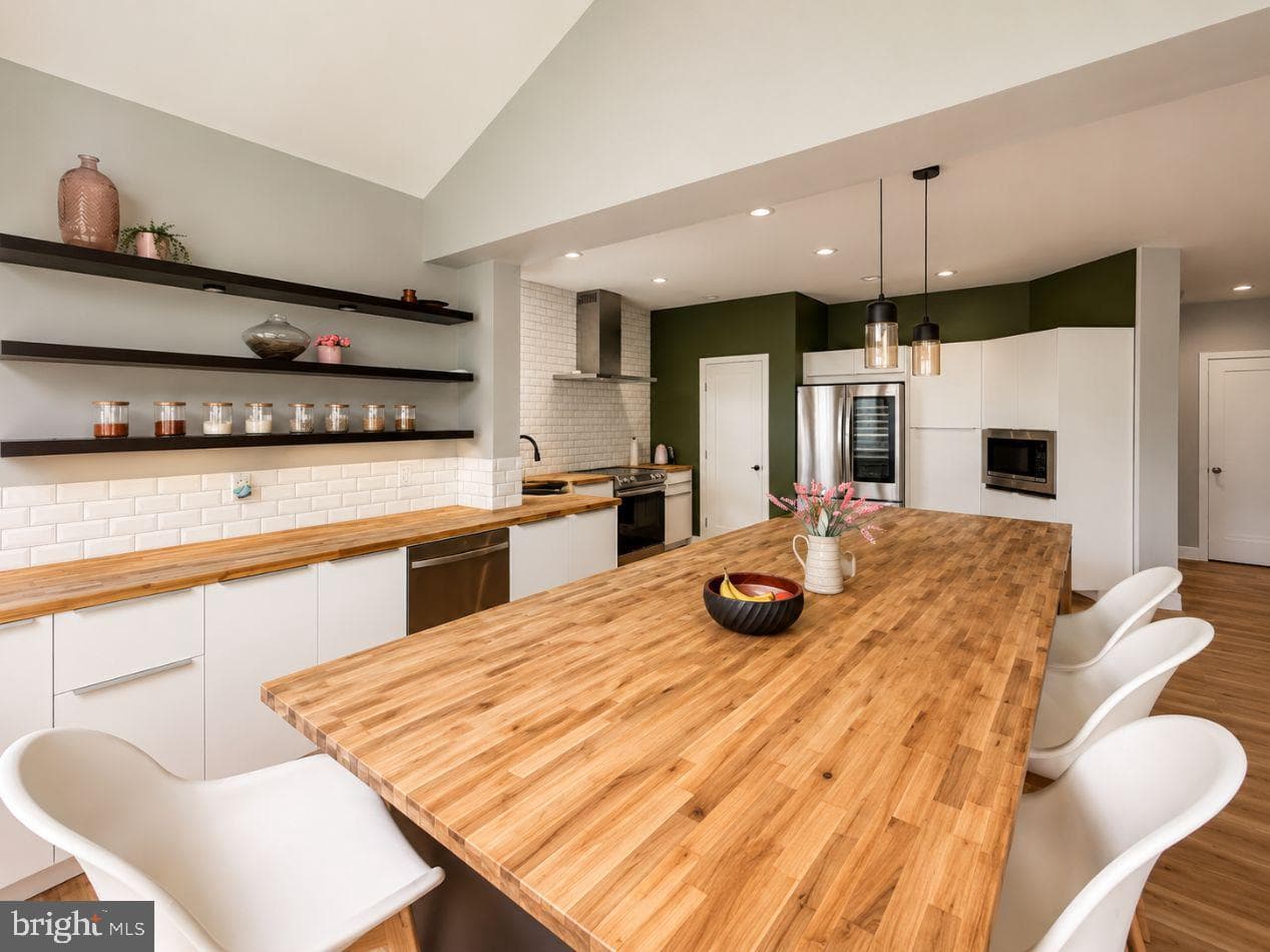 6708 Edgartown Way photo 18