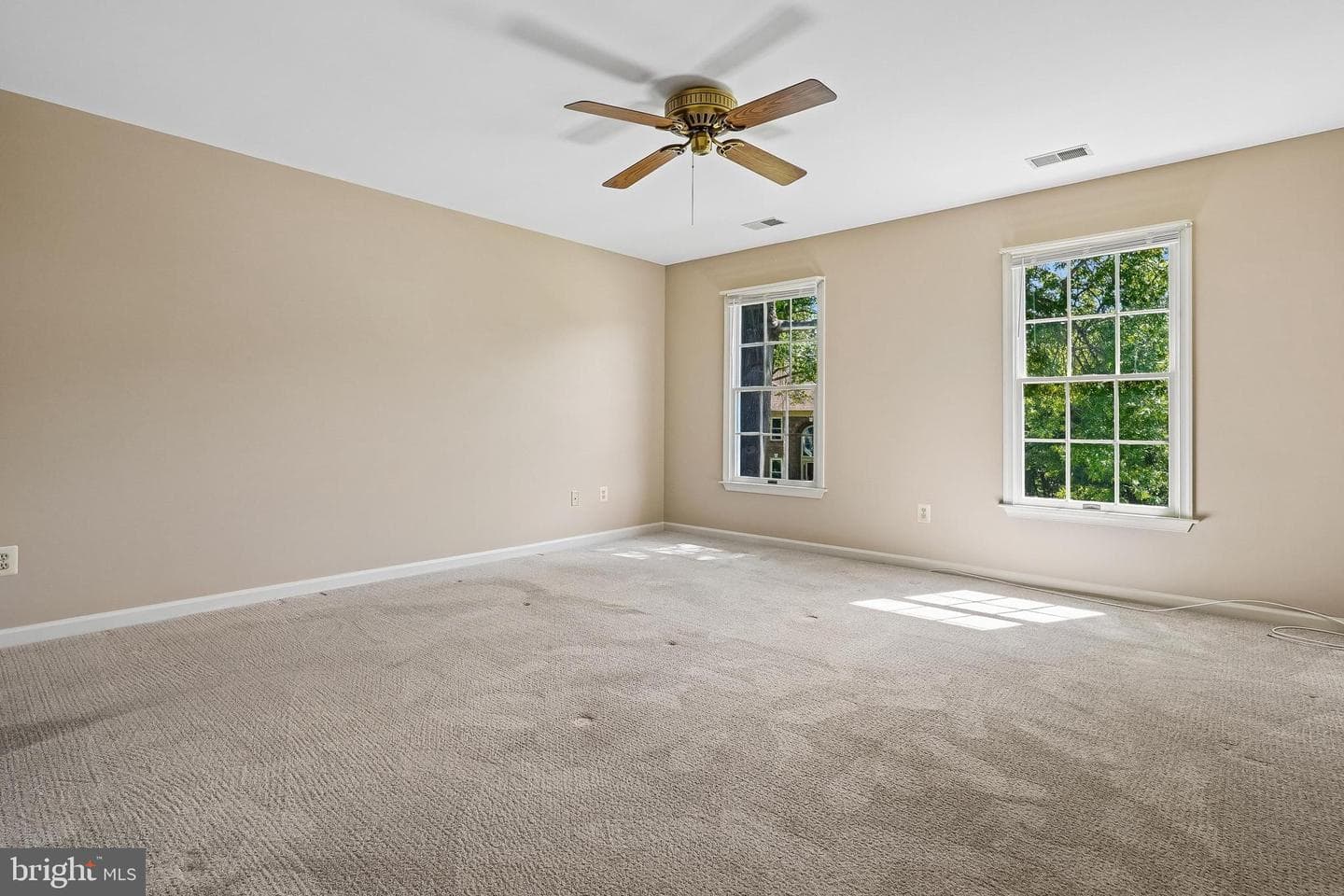 16109 Olmstead Lane photo 17