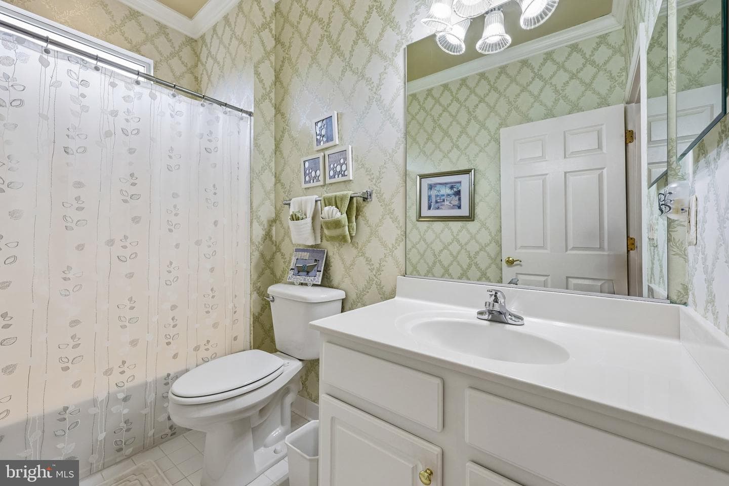 9716 Seafield Place photo 21