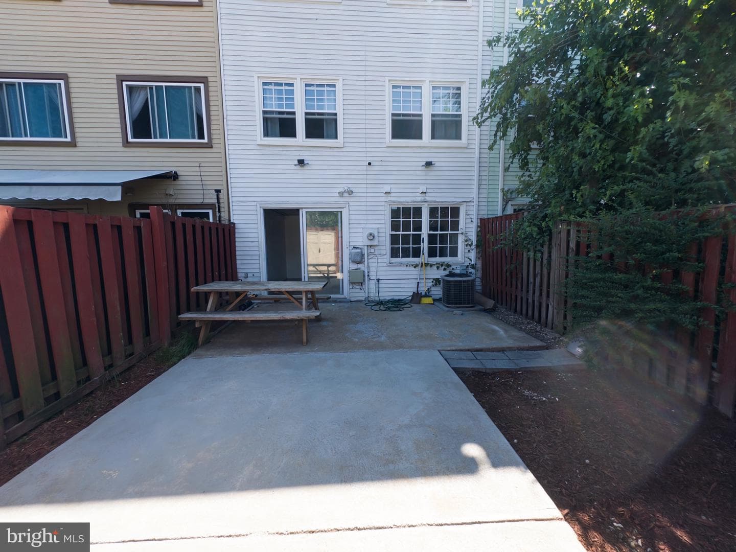 2828 Beechtree Lane photo 8