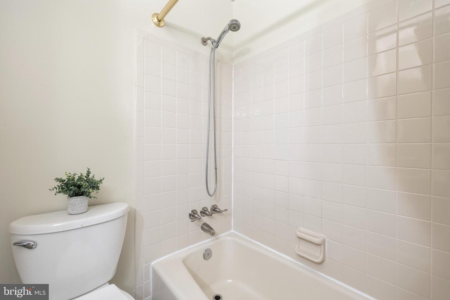 11858 Mohican Road photo 12