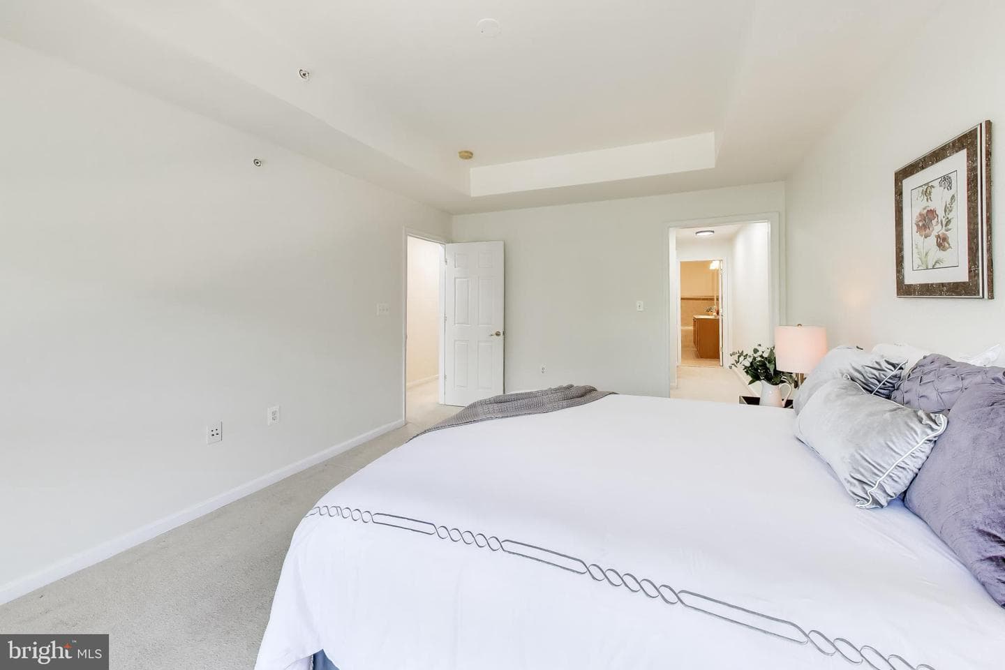 16815 Nuttal Oak Place photo 14