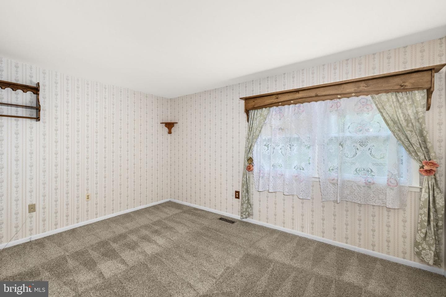 5236 Midway Court photo 28