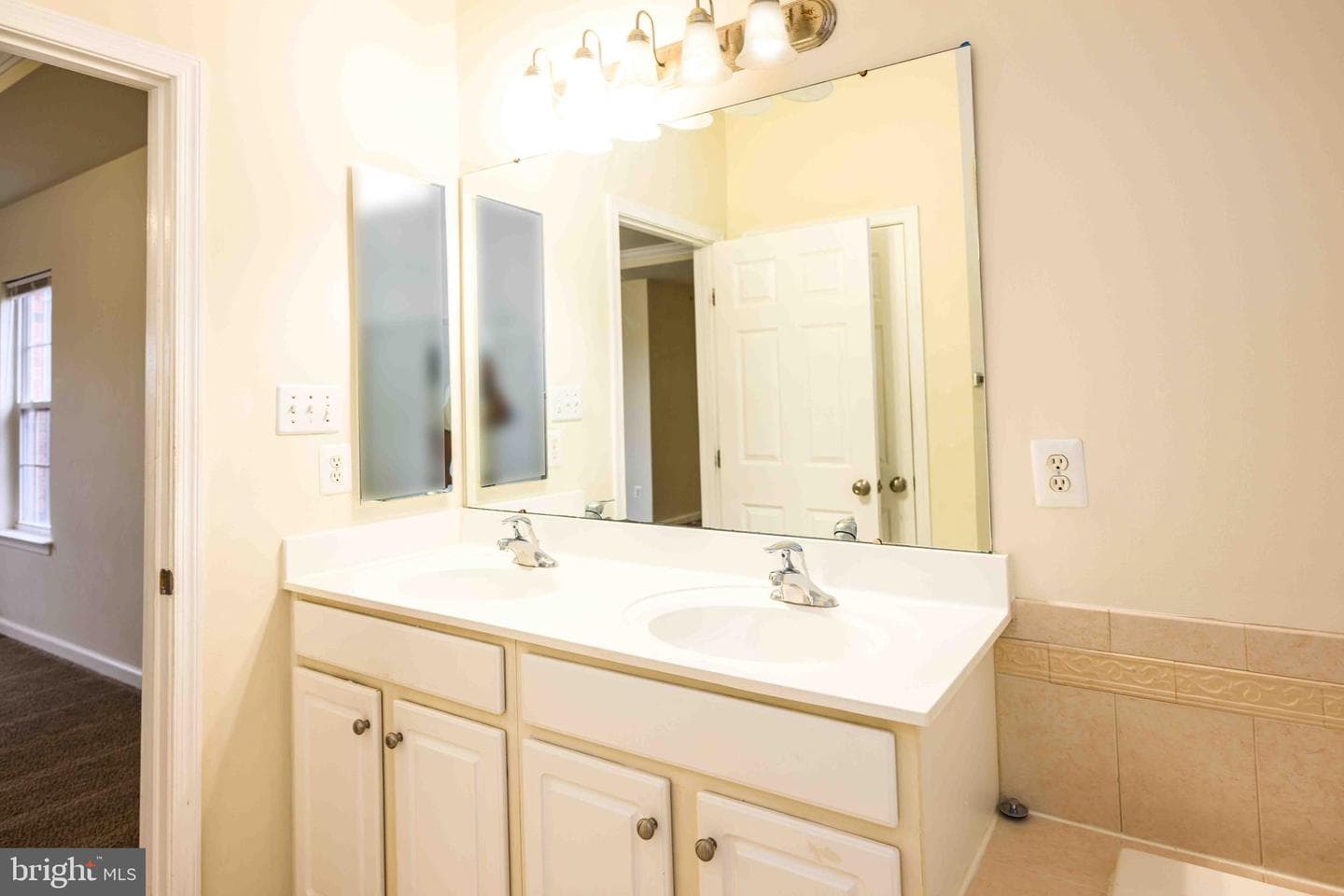 2691 Sheffield Hill Way photo 26