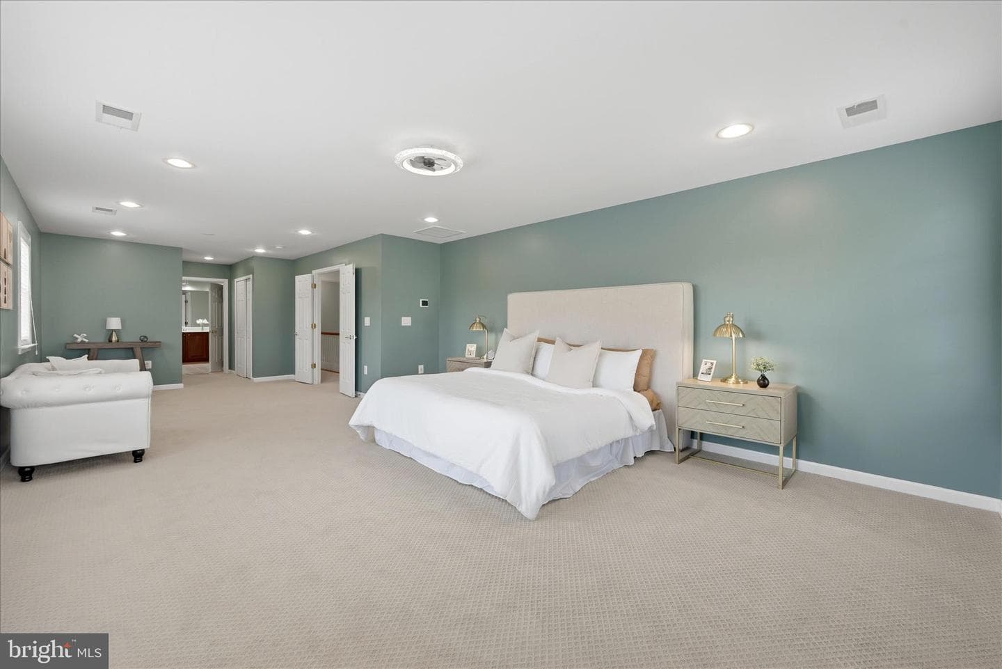 5466 Bantry Court photo 21