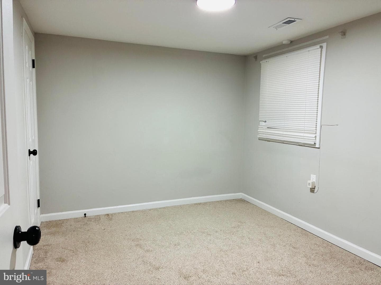 1827 Hylton Avenue photo 28