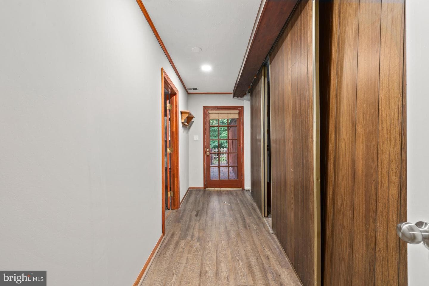 1403 Deerfield Lane photo 15