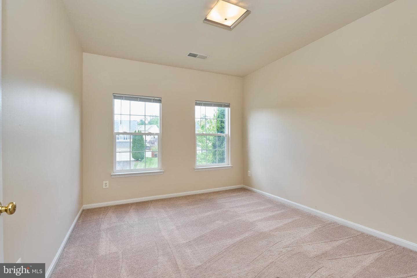 8553 Daltons Grove Way photo 21