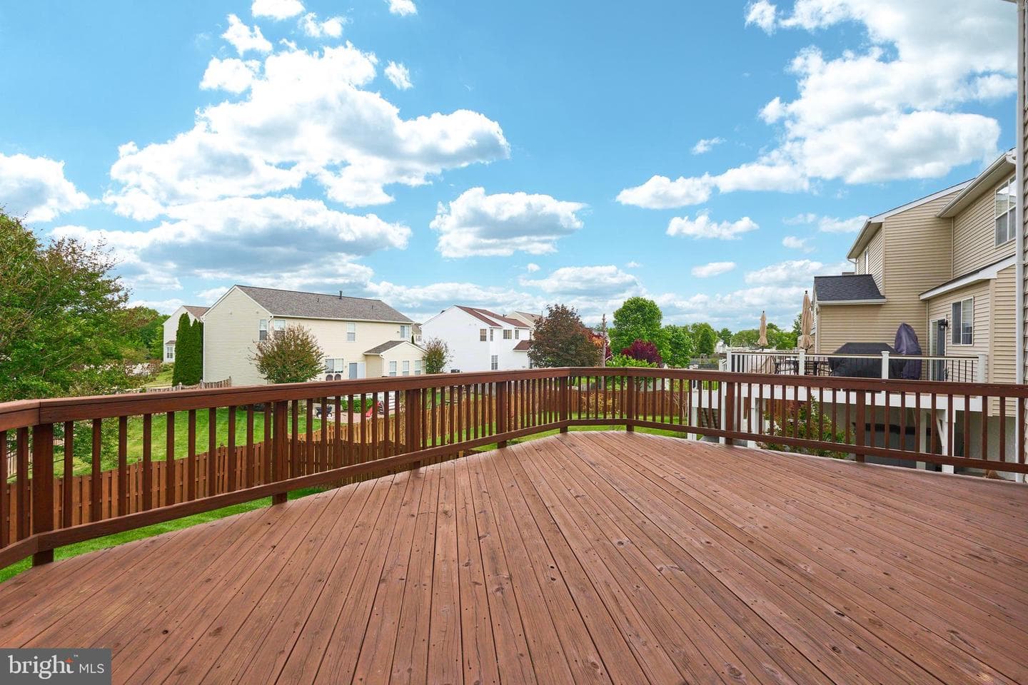 8553 Daltons Grove Way photo 3