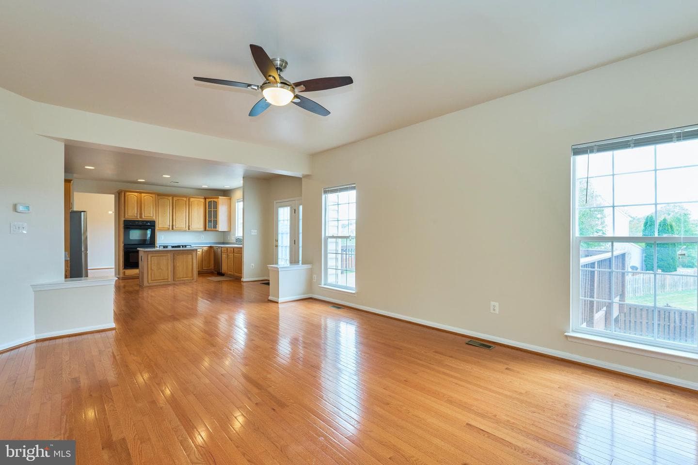8553 Daltons Grove Way photo 9