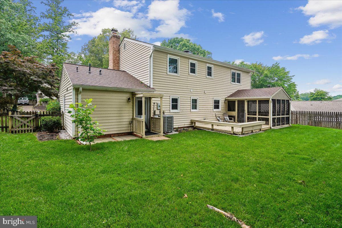 16203 Dartmoor Drive photo 29