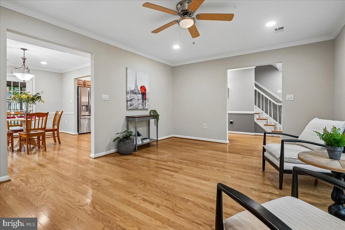 16203 Dartmoor Drive photo 3