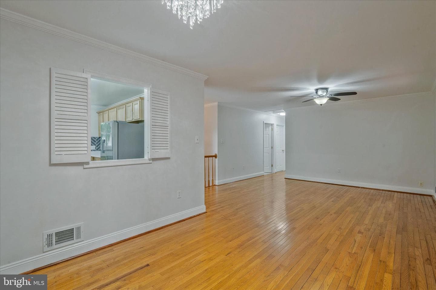2993 Sleaford Court photo 8