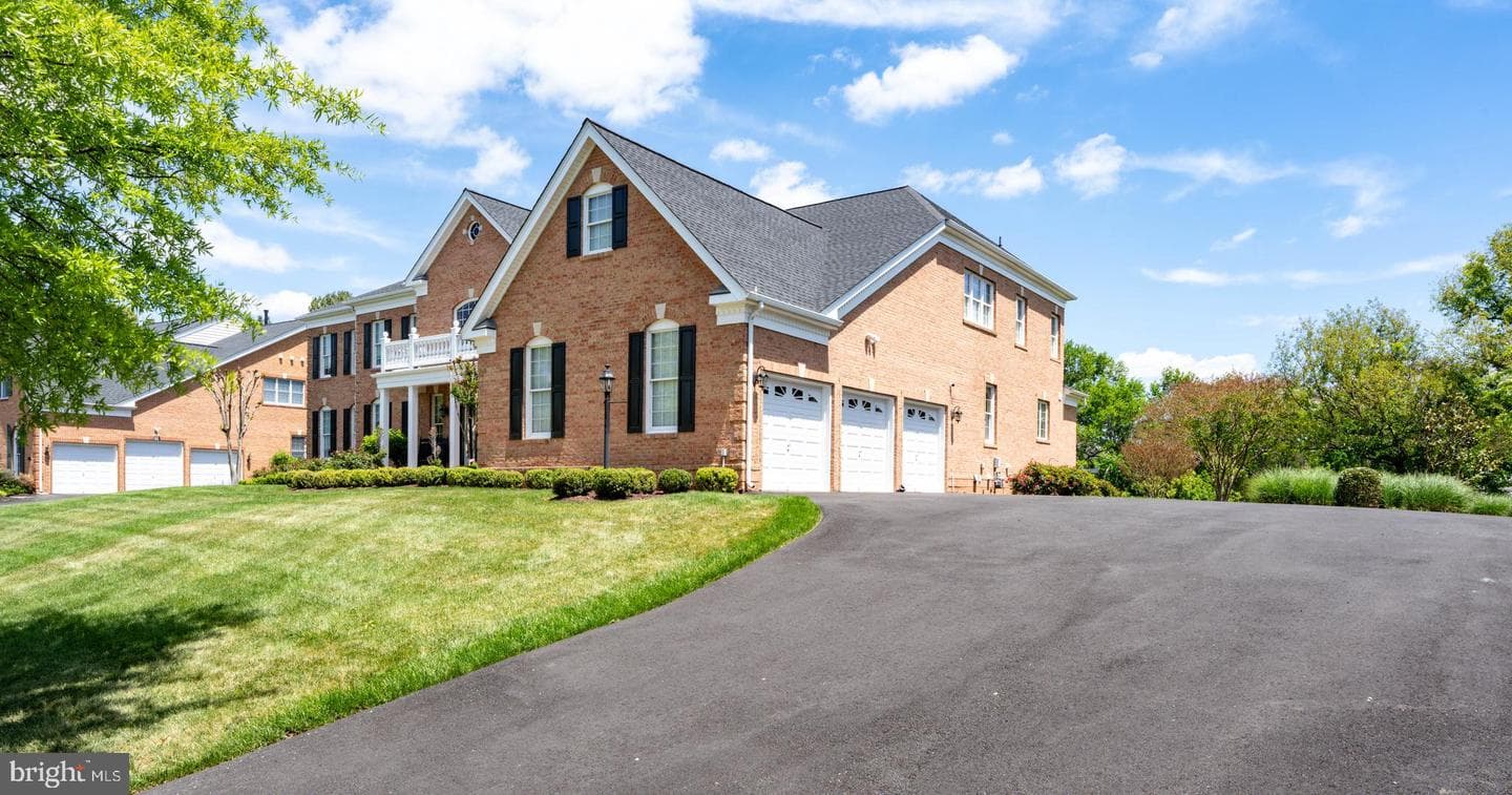 15214 Golf View Drive photo 8