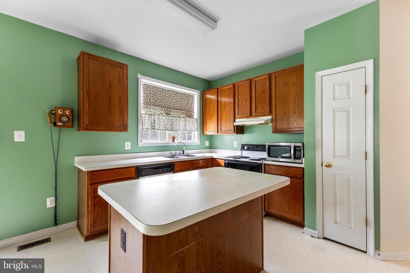 8227 Katie Lynn Ct photo 10