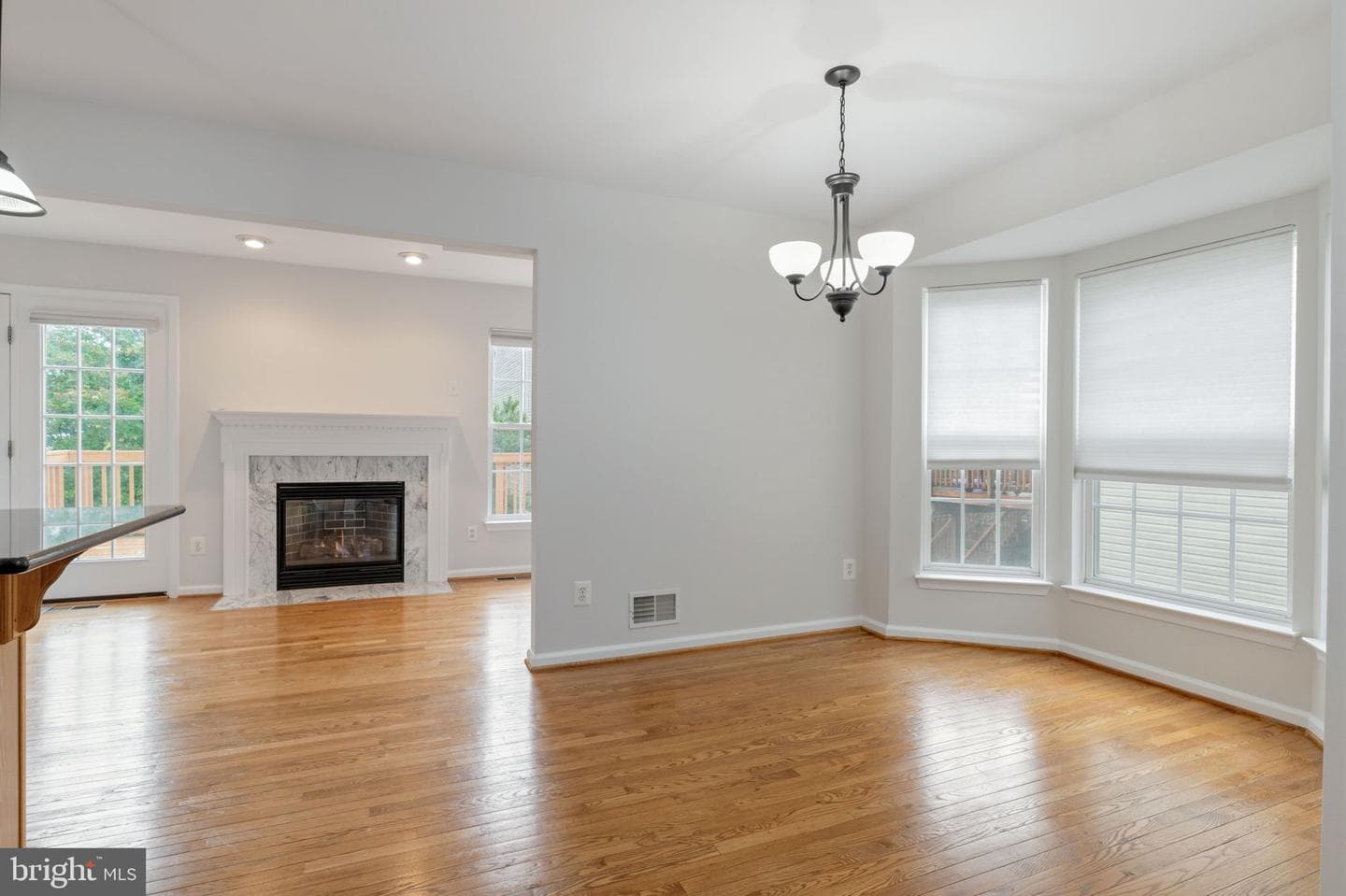 15720 Viewpoint Circle photo 15