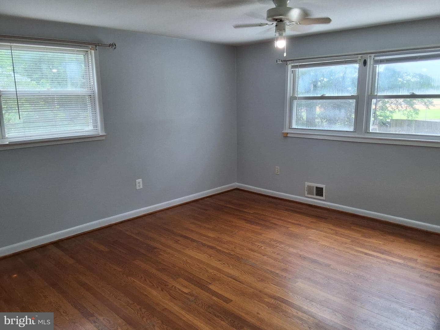 9717 Lomond Drive photo 22