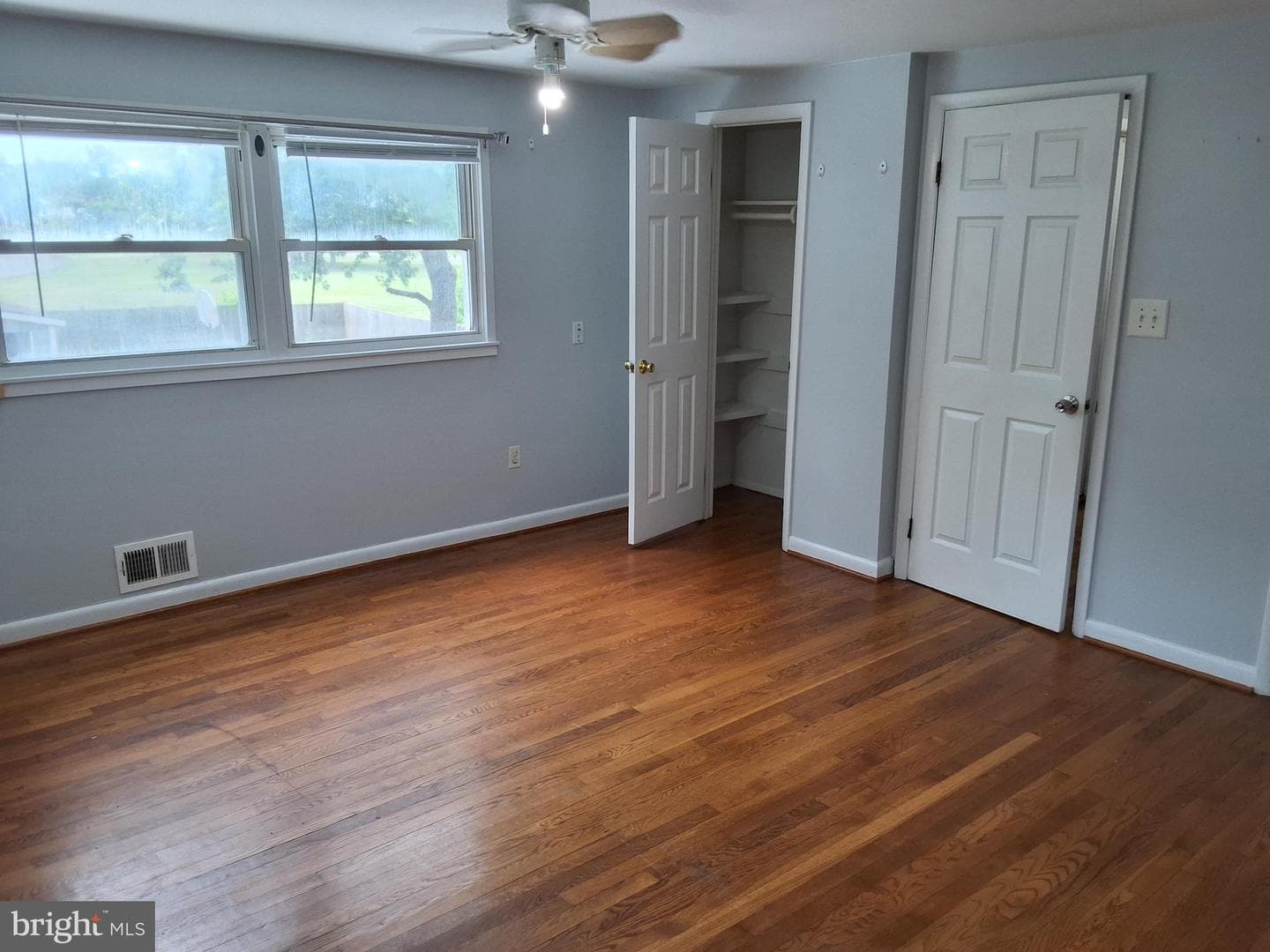 9717 Lomond Drive photo 24