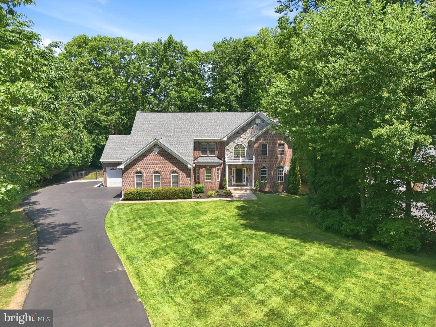 13433 Classic Oaks Court photo 3