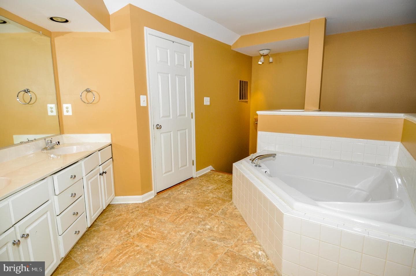 11614 Nellings Place photo 21