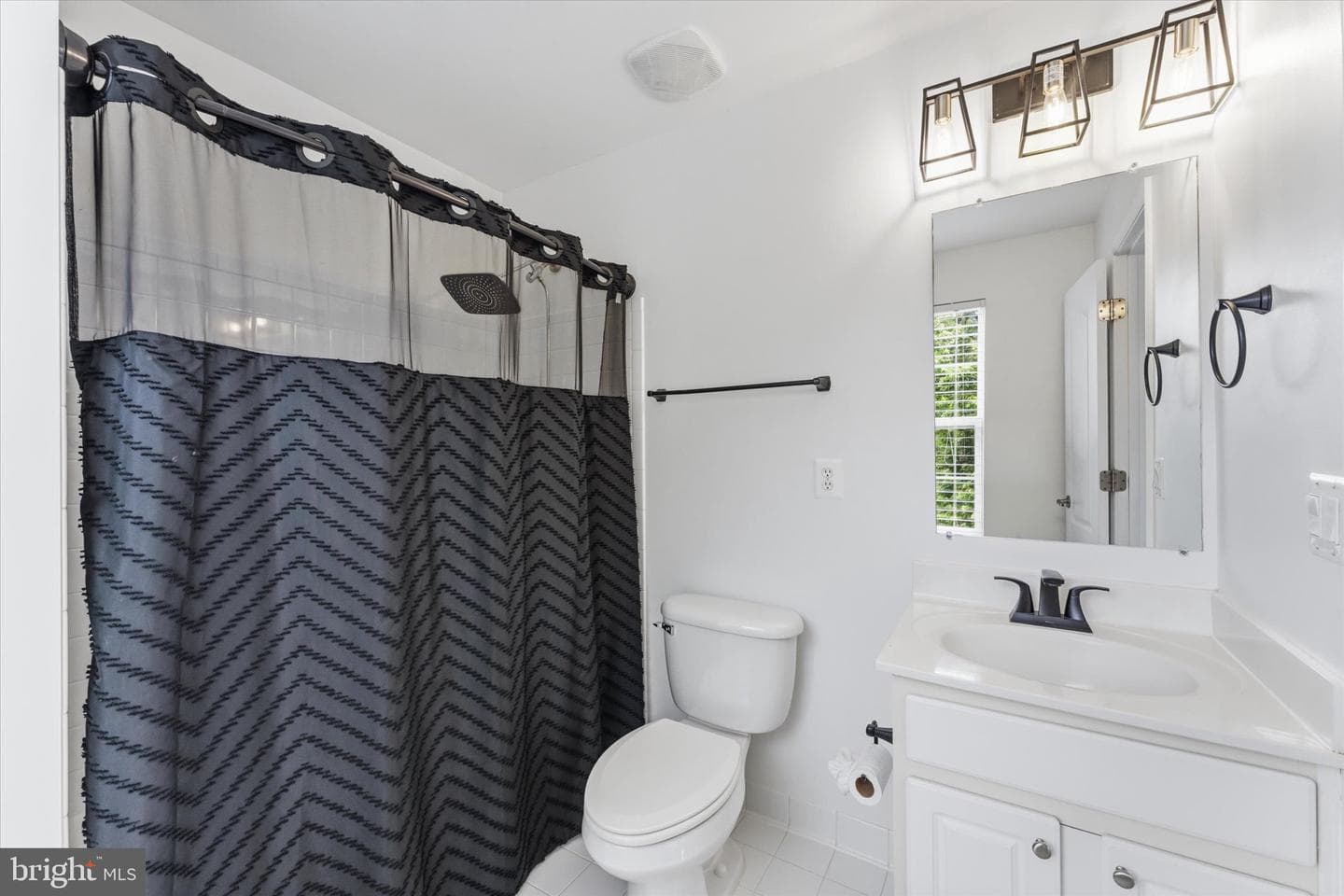 5439 Bantry Court photo 34