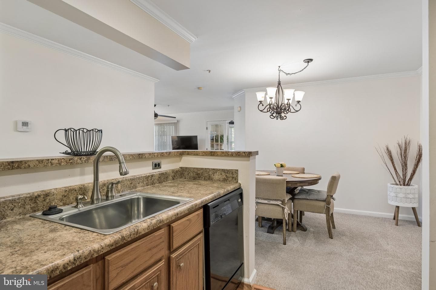 8103 Lacy Drive photo 4