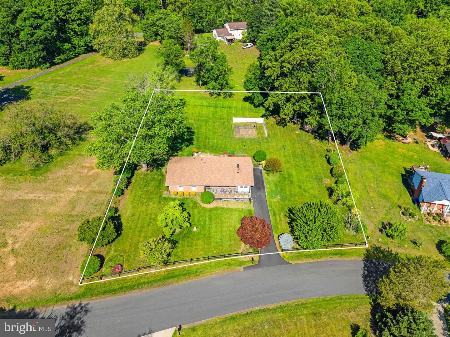 9706 Signal Ct, Manassas