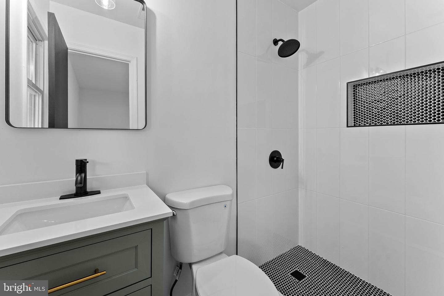 9706 Signal Ct photo 23